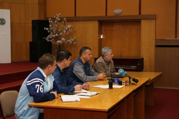 Заседание комиссии по факту взрыва на Московском, 11 Заседание комиссии по факту взрыва на Московском, 11 - Sputnik Moldova