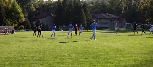 Матч Шериф (Тирасполь)-Сперанца (Ниспорень) на стадионе Центра подготовки сборных Молдовы по футболу в Вадул-луй-Водэ Матч Шериф (Тирасполь)-Сперанца (Ниспорень) на стадионе Центра подготовки сборных Молдовы по футболу в Вадул-луй-Водэ - Sputnik Молдова