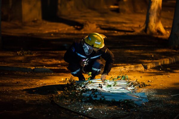 Un pompier la locul tragediei - Sputnik Moldova