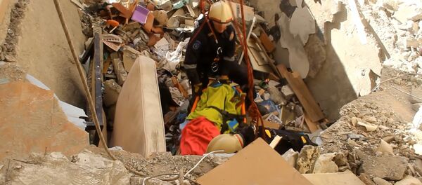 Salvatorii au extras corpurile neînsuflețite a trei persoane - Sputnik Moldova