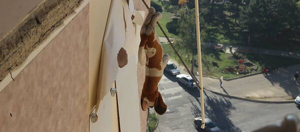 Работа спасателей на месте взрыва в многоэтажке в Кишиневе - Sputnik Молдова