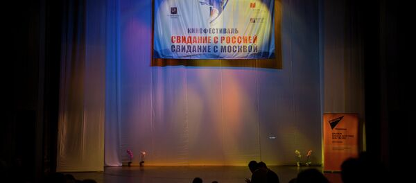 Открытие кинофестиваля СВИДАНИЕ С РОССИЕЙ Открытие кинофестиваля СВИДАНИЕ С РОССИЕЙ - Sputnik Молдова