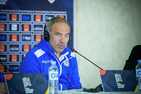 Главный тренер сборной Сан-Марино Франко Варрелла - Sputnik Молдова