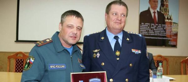 Молдова наградила российских спасателей за помощь после аварии в Калуге Молдова наградила российских спасателей за помощь после аварии в Калуге - Sputnik Молдова