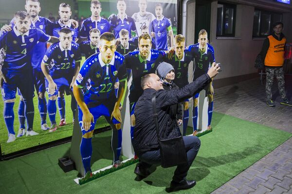 Fotografie cu fotbaliștii, fie și doar cu imaginea acestora - Sputnik Moldova