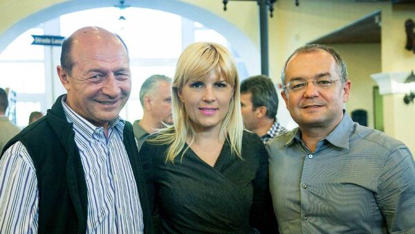 Elena Udrea, Traian Băsescu și Emil Boc - Sputnik Moldova-România