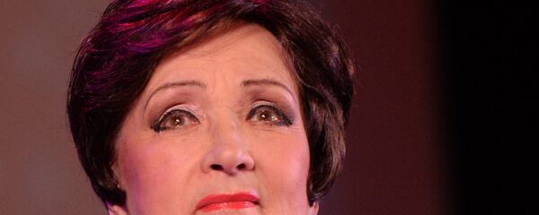 Юбилейный вечер народной артистки РСФСР Зинаиды Кириенко Юбилейный вечер народной артистки РСФСР Зинаиды Кириенко - Sputnik Молдова