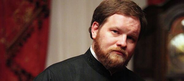 Пресс-секретарь Патриарха Московского и Всея Руси Кирилла отец Александр Волков - Sputnik Молдова