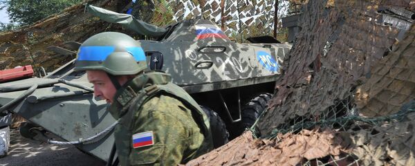 Блокпост российских миротворцев на въезде в город Бендеры, Приднестровье - Sputnik Moldova-România