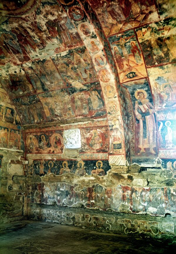 Biserica Adormirii Maicii Domnului (sec. XVI - XVII) din Căușeni - vechea capitală a tătarilor basarabeni - Sputnik Moldova