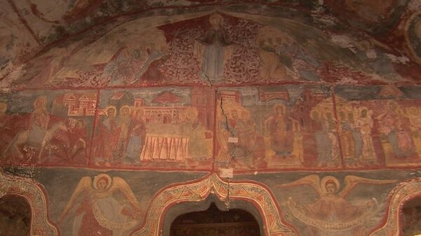 Lucrări de restaurare în biserica Adormirii Maicii Domnului din Căușeni - Sputnik Moldova