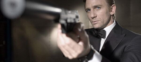 Дэниел Крэйг в роли Джеймса Бонда в фильме Казино Рояль - Sputnik Молдова