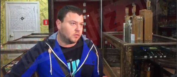 Директор оружейного магазина рассказал, как убийца из Керчи покупал у него ружье - Sputnik Молдова