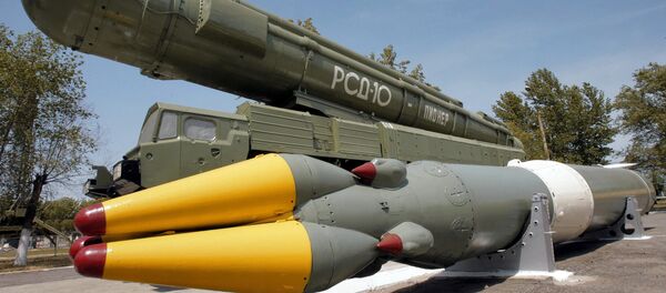 RSD-10 Pioneer missile system - Sputnik Moldova