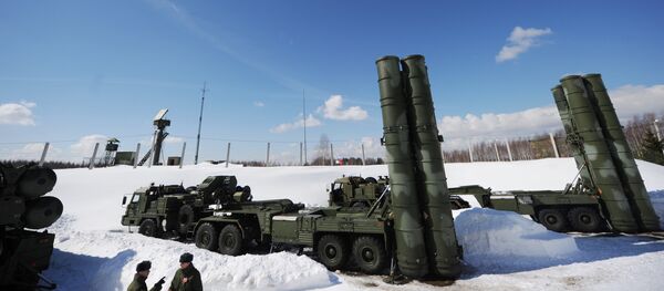 Sistemele S-400 cu care este dotată armata rusă la ora actuală - Sputnik Moldova