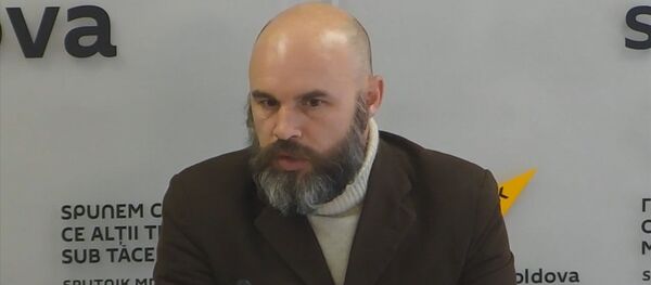 Арион: В Кишиневе де юре уничтожены все преддомовые зеленые зоны Арион: В Кишиневе де юре уничтожены все преддомовые зеленые зоны - Sputnik Молдова