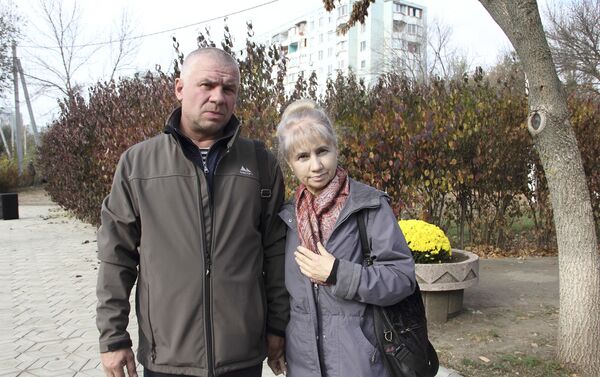 Родственники жертв политических репрессий на церемонии перезахоронения останков их родных - Sputnik Молдова