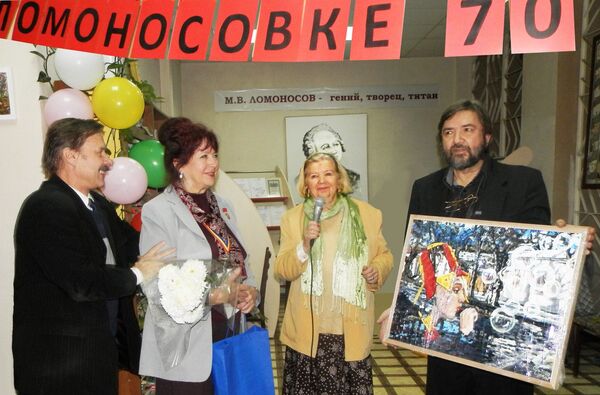 Библиотека имени Ломоносова – второй русский дом Кишинева Библиотека имени Ломоносова – второй русский дом Кишинева - Sputnik Молдова