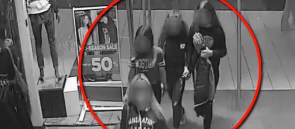 Poliția le caută peste tot: Iată ce au făcut patru tinere într-un centru comercial – Video - Sputnik Moldova