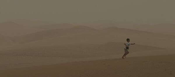 Furtună de nisip Furtună de nisip - Sputnik Moldova-România