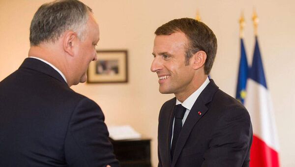 Президент Молдовы Игорь Додон и Президент Франции Эмманюэль Макрон - Sputnik Молдова