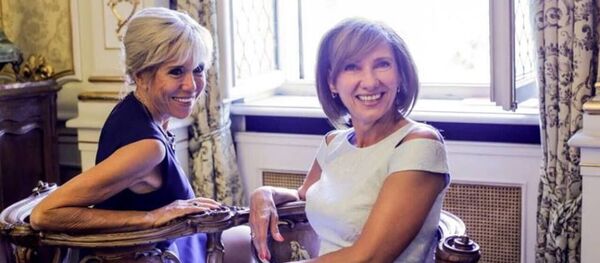 Carmen Iohannis şi Brigitte Macron - Sputnik Moldova