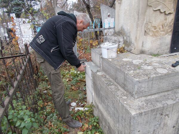 Чтобы помнили: поисковики восстанавливают историческую справедливость  - Sputnik Молдова