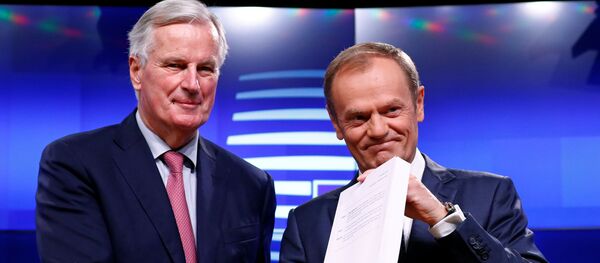 Michel Barnier și Donald Tusk - Sputnik Moldova