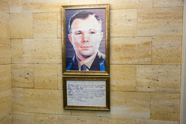 În 1966 primul cosmonaut din lume, Iuri Gagarin, a vizitat beciurile de la Cricova, spunând că, după cosmos, acestea  i-au produs cea mai puternică impresie - Sputnik Moldova