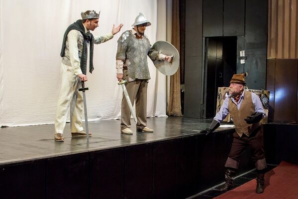 „Primadonele” de regizorul Dmitri Koev. Teatrul Dramatic Rus de Stat „A. P. Cehov” - Sputnik Moldova