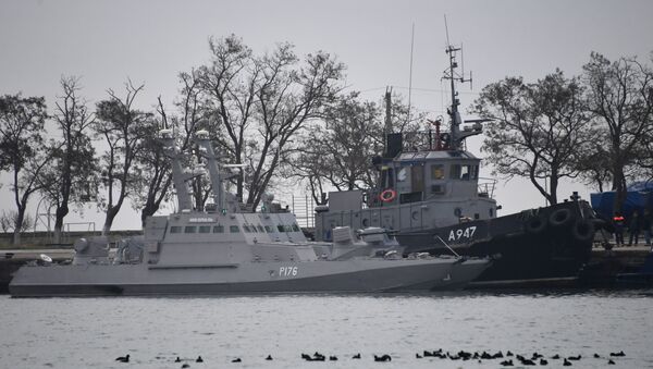 Три корабля ВМС Украины пересекли российскую границу - Sputnik Moldova-România