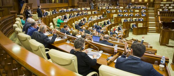 Заседание Парламента, архивное фото.  - Sputnik Молдова