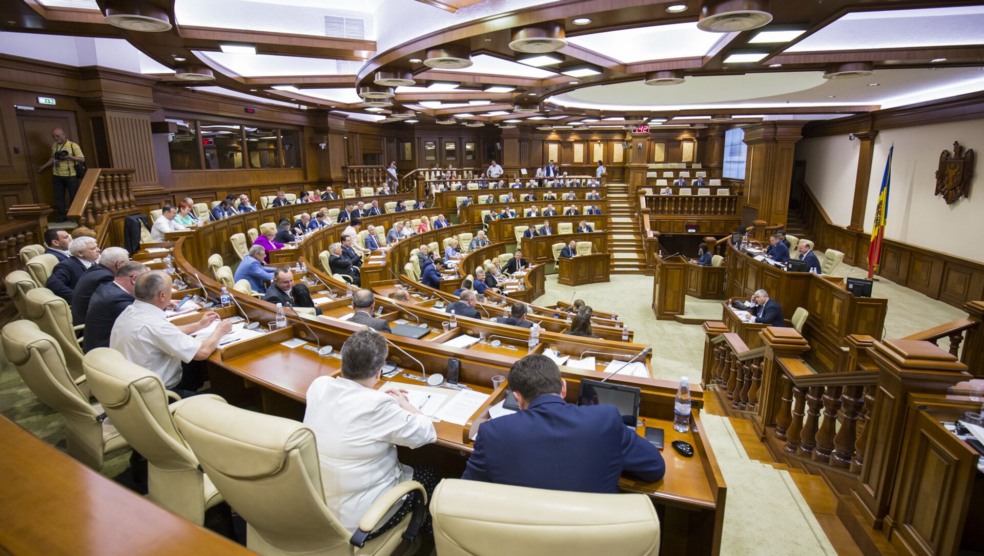 Ședința Parlamentului 03.05.2018 - Sputnik Moldova, 1920, 30.04.2021