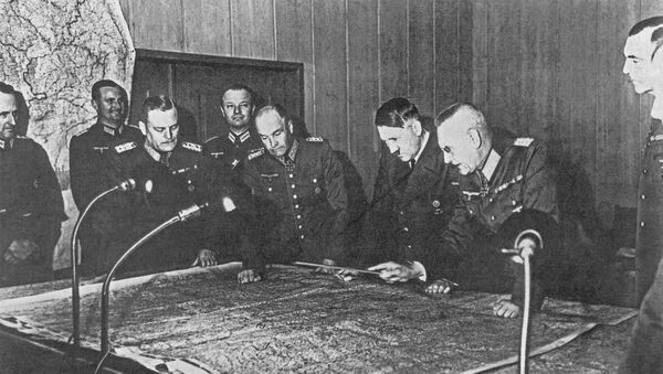 Hitler cu generalii - Sputnik Moldova-România