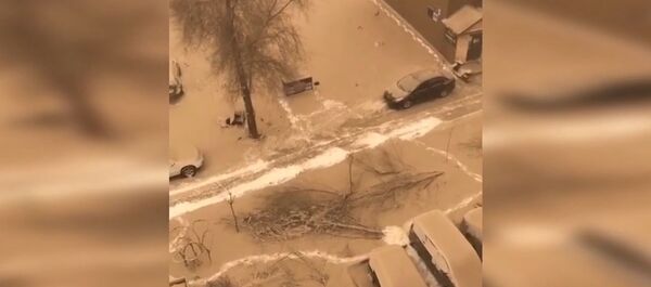 Снег цвета тирамису выпал в Китае Снег цвета тирамису выпал в Китае - Sputnik Молдова