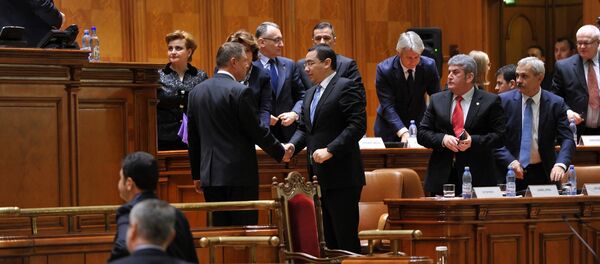 Klaus Iohannis și Victor Ponta - Sputnik Moldova-România