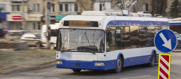 Троллейбус. Троллейбус. - Sputnik Молдова