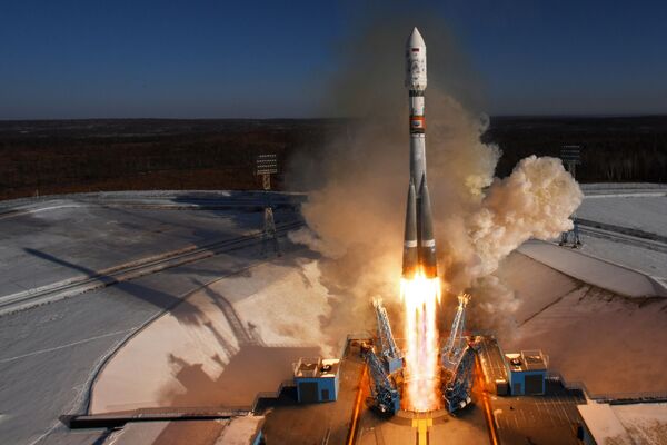 Старт ракеты-носителя Союз-2.1а с космодрома Восточный - Sputnik Молдова