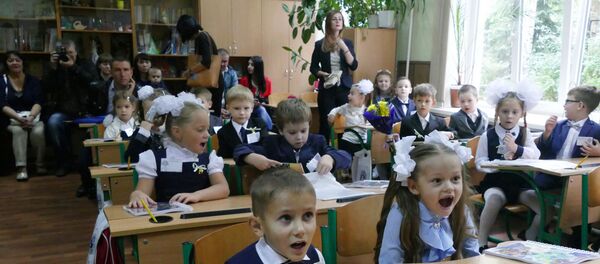 Clase primare. Imagine simbol - Sputnik Moldova-România