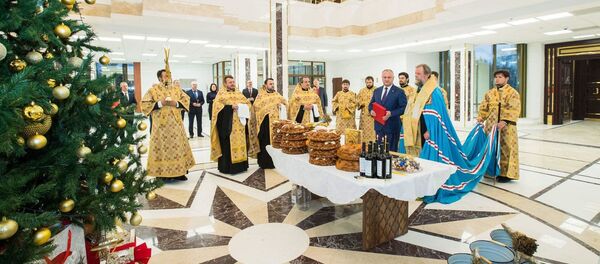 Состоялась церемония освящения отремонтированного здания администрации президента Республики Молдова. Состоялась церемония освящения отремонтированного здания администрации президента Республики Молдова. - Sputnik Молдова