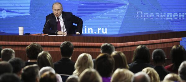 Ежегодная большая пресс-конференция президента РФ В. Путина - Sputnik Молдова