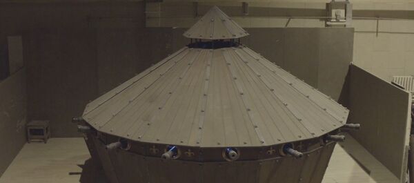 Танк, сделанный по эскизам Леонардо да Винчи Танк, сделанный по эскизам Леонардо да Винчи - Sputnik Молдова