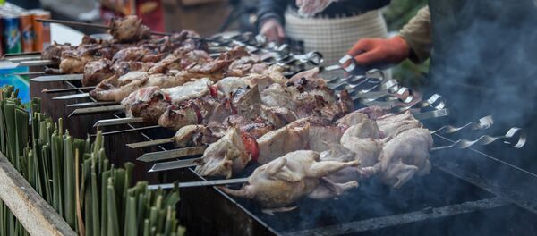 Какой шашлык лучше? - Sputnik Молдова