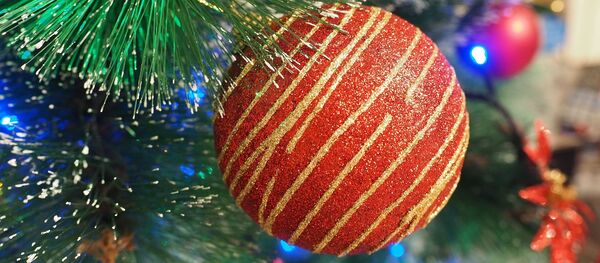 Елочная игрушка - Sputnik Молдова