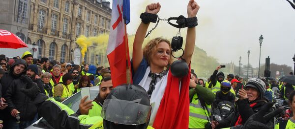 Protestul ”Vestelor galbene” - Sputnik Moldova-România