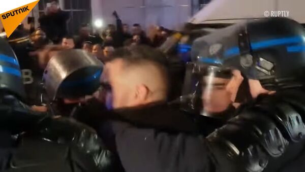 Arestarea lui Éric Drouet la Paris - Sputnik Moldova-România