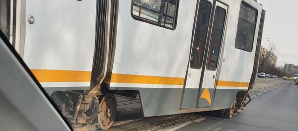 Tramvai deraiat în București - Sputnik Moldova-România