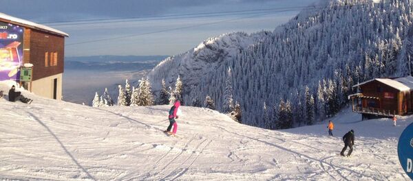 Pârtie de schi, poză simbol Pârtie de schi, poză simbol - Sputnik Moldova-România