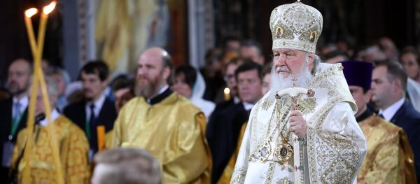 Патриарх Московский и всея Руси Кирилл во время Рождественского богослужения в храме Христа Спасителя в Москве - Sputnik Молдова