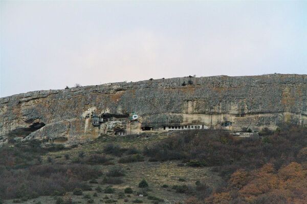 Благовещенский монастырь на горе Мангуп-Кале, Крым. - Sputnik Молдова